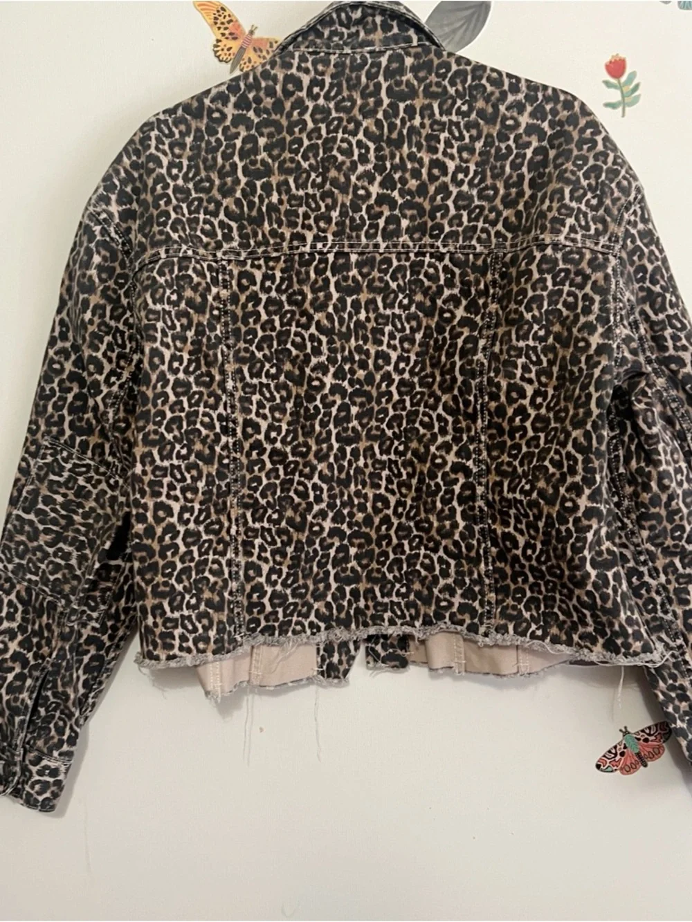 Free People Leopard Print Cropped Jean Jacket L - Picture 3 of 8
